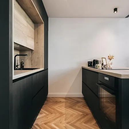 Neu! Palais Residenz Direkt Im Zentrum Inklusive Netflix *