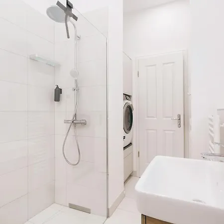 Tip! Modernes 90 Qm City-Apartment Mit Stil & Komfort In Toplage *