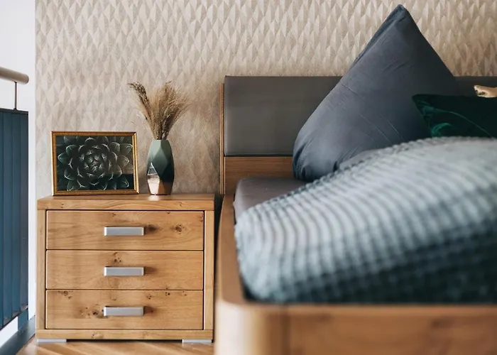 Tip! Modernes 90 Qm City-apartment Mit Stil & Komfort In Toplage شقة دريسدن